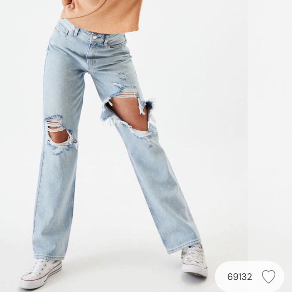 PacSun Light ‘90s Boyfriend Jeans